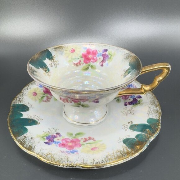 Vintage German Porcelain Teacup And Saucer Set Flower Pattern Gold Accent Decor - Picture 10 of 12